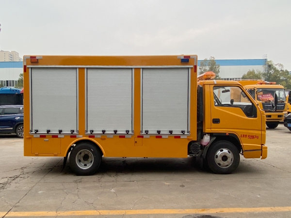 江鈴藍(lán)牌卷簾門救險車