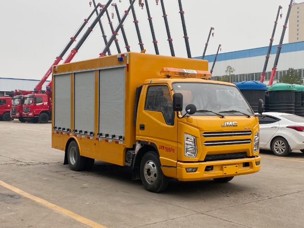 江鈴藍(lán)牌卷簾門救險車